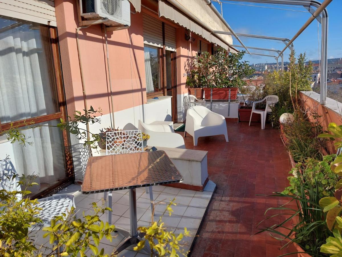 La Terrazza Di Anna Hotel Sassari Bagian luar foto